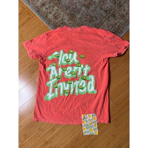 Pure Atlanta Coral Orange Hyde Park Graphic Tee Shirt You Aren’t Invited Small - Picture 1 of 9